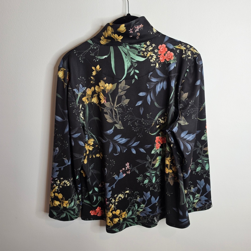 Chico's Floral Quarter Zip Pullover Womens 1 (8) - Picture 2 of 5